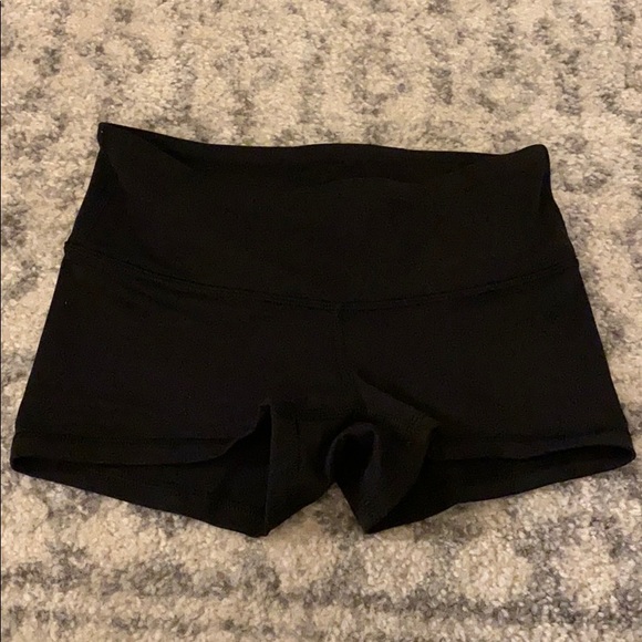 Lululemon black shorts - Picture 2 of 2